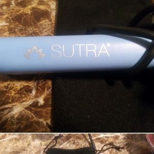 Sutra Hair Straightener